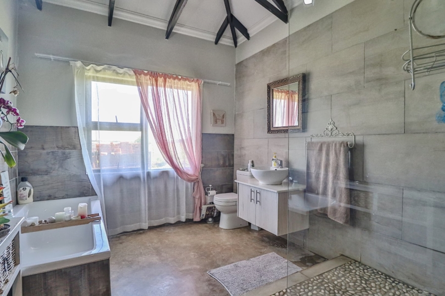 Commercial Property for Sale in La Hoff North West